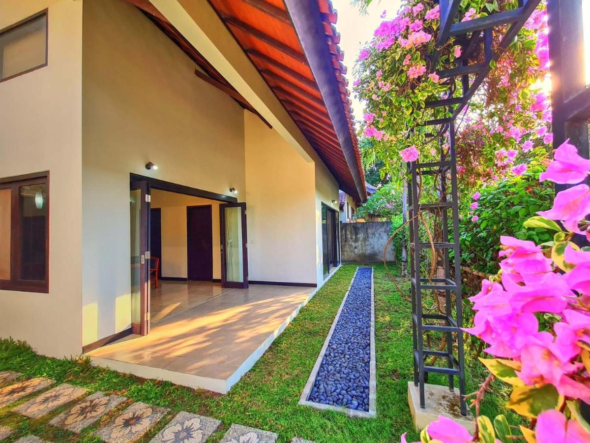 Sayang Taman Villas Sanur Exterior foto